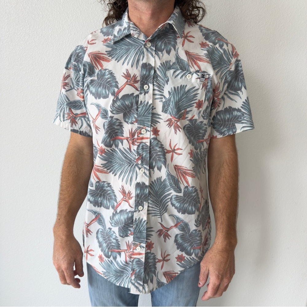 DC Tropical Hawaiian Short Sleeve Button Down